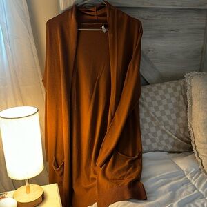 ✨🤍 SIZE MEDIUM ORANGE/BROWN LONG CARDIGAN, VERY SOFT!